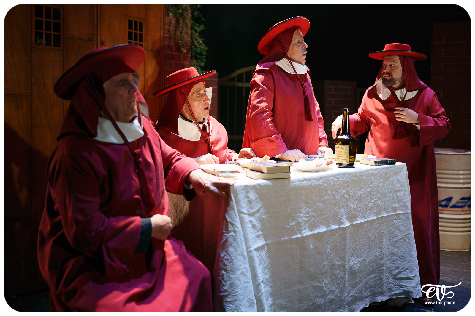 LES VISIONS DE SIMONE MACHARD (CIE LA CLAQUE)